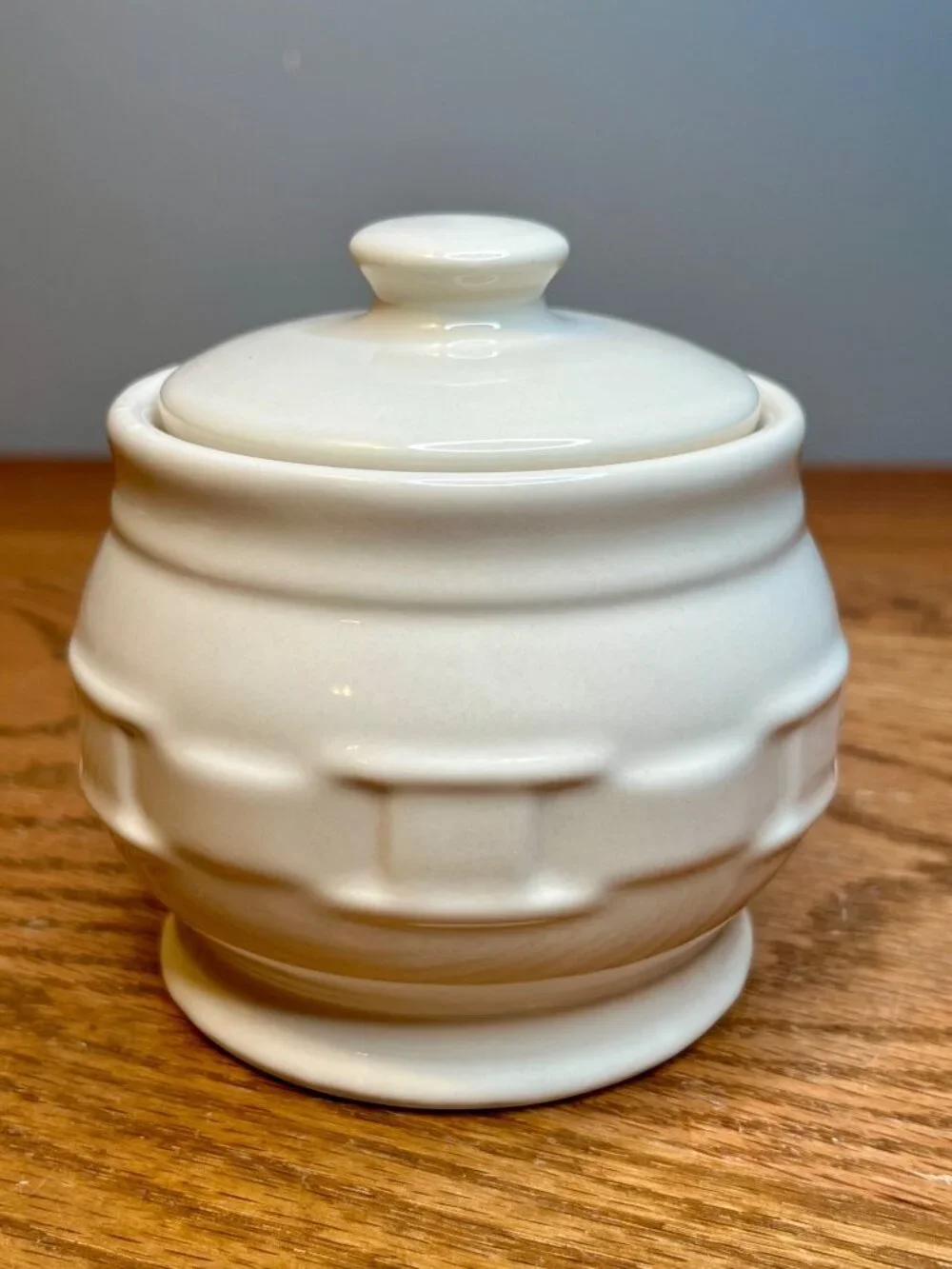 Longaberger Woven Traditions Ivory Sugar and Creamer Set